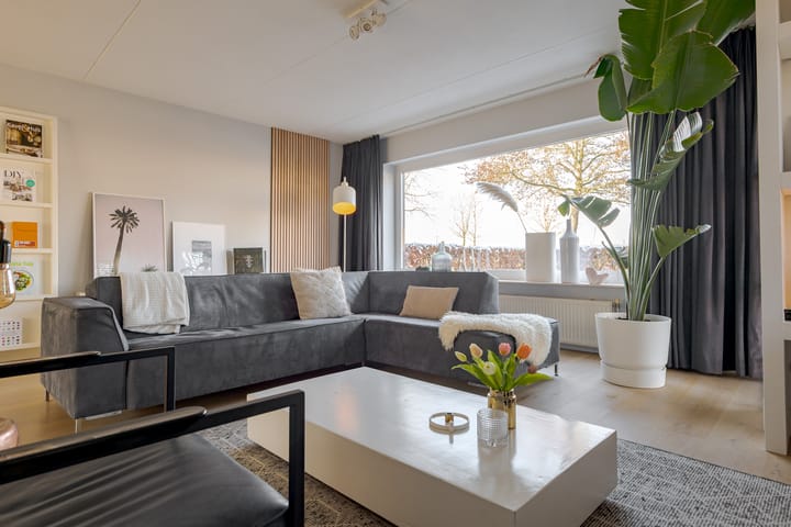 Photo 15 of van Lingenshoeve 12