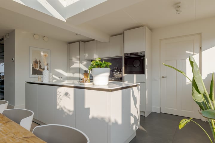 Photo 27 of van Lingenshoeve 12