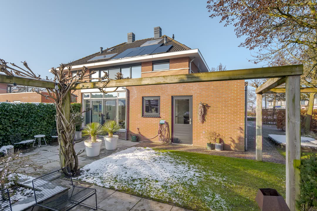 Foto 31 van van Lingenshoeve 12