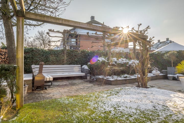 Photo 38 of van Lingenshoeve 12