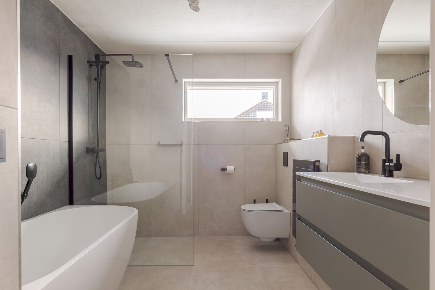 Foto 55 van van Lingenshoeve 12