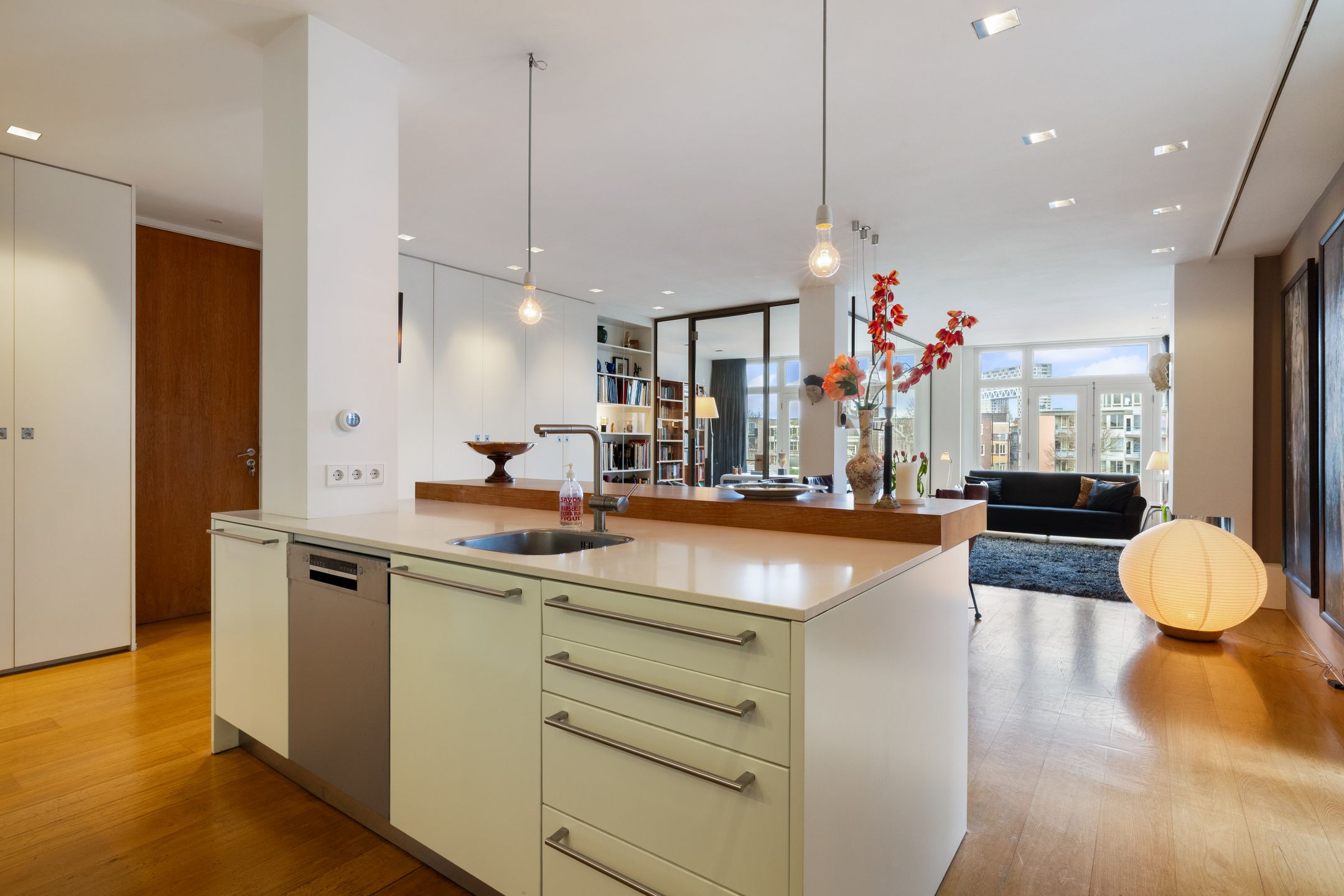 Photo 6 of Prinseneiland 37-2