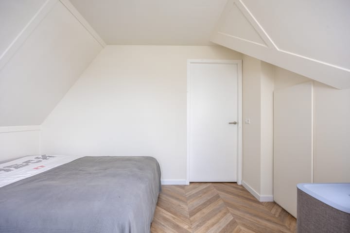 Foto 29 van Max Velthuijshof 1