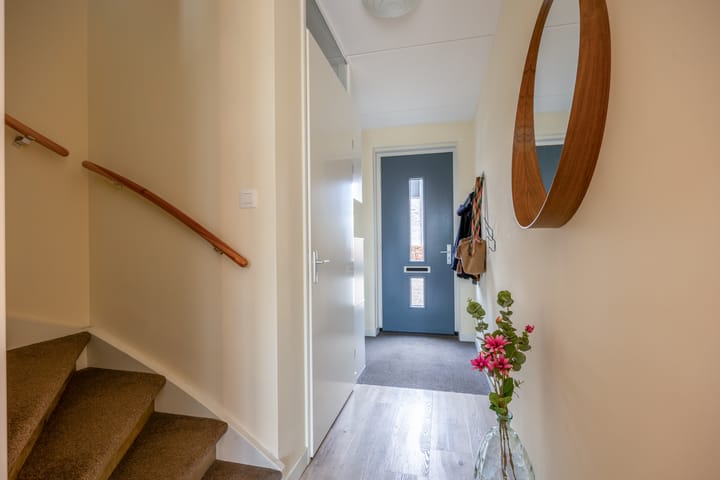 Foto 2 van Max Velthuijshof 1