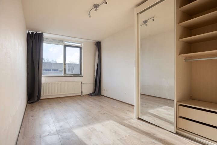 Photo 13 of Nehrusingel 130