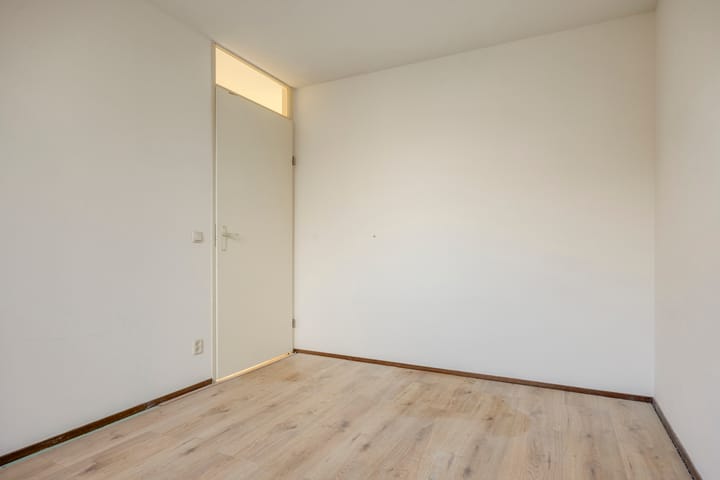 Photo 19 of Nehrusingel 130