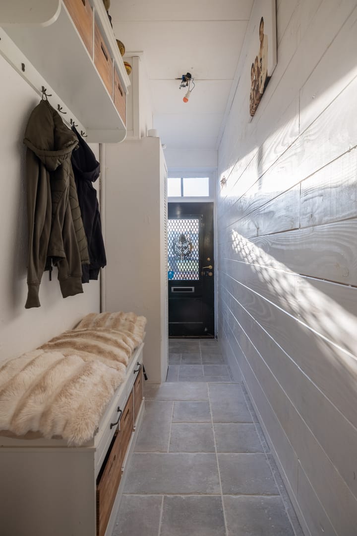 Photo 11 of Buorren 62