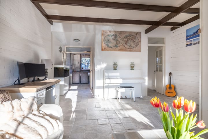 Photo 15 of Buorren 62