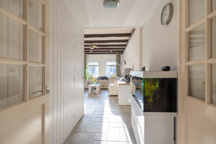 Photo 20 of Buorren 62