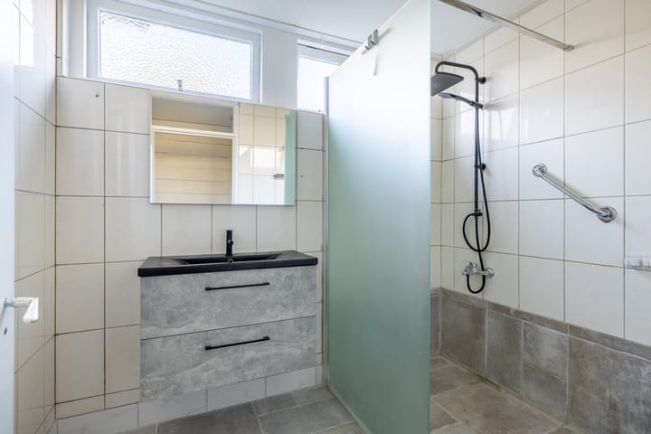 Photo 28 of Buorren 62