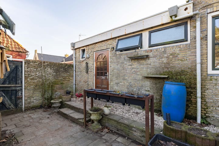 Photo 45 of Buorren 62