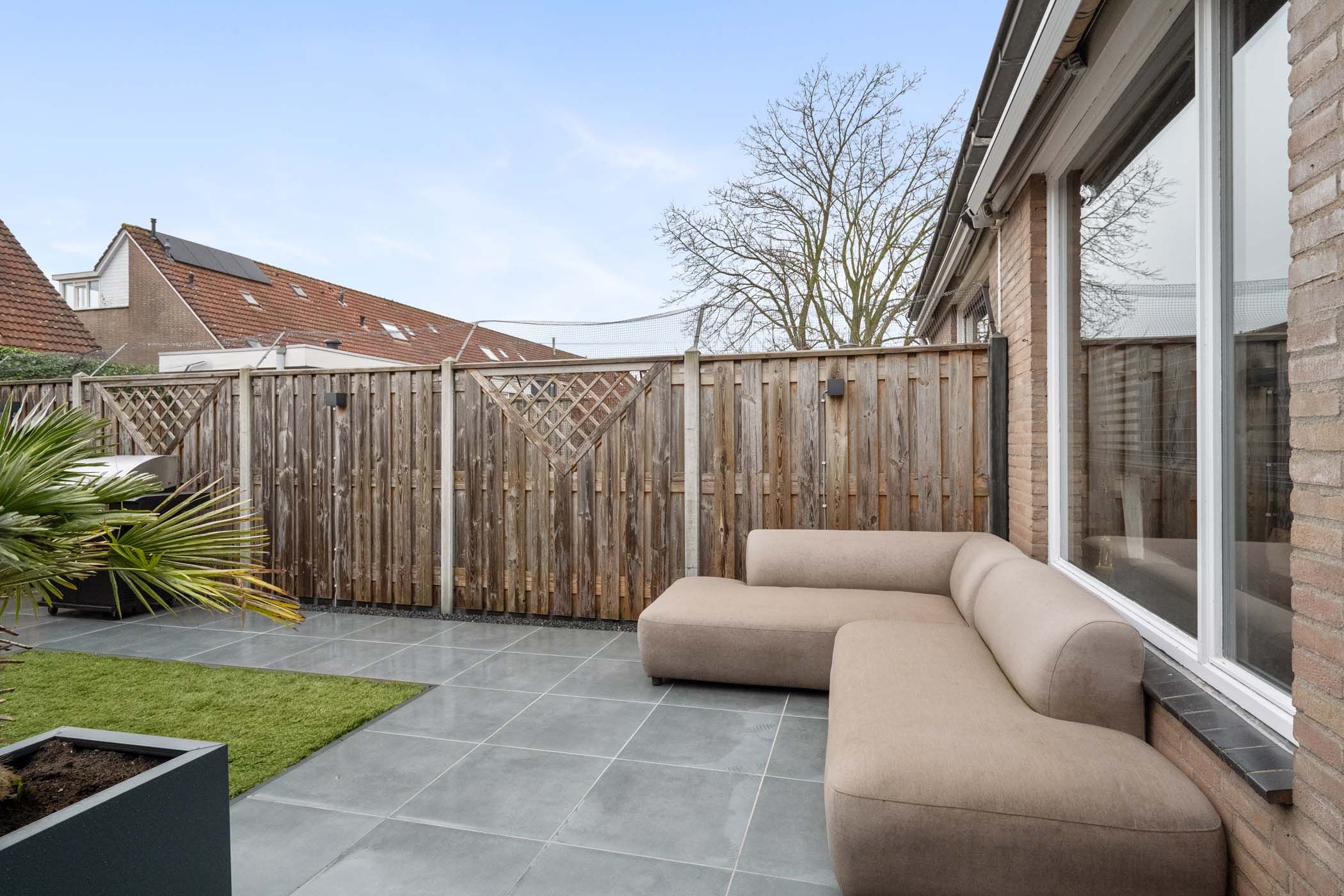 Photo 15 of Borstelgras 6