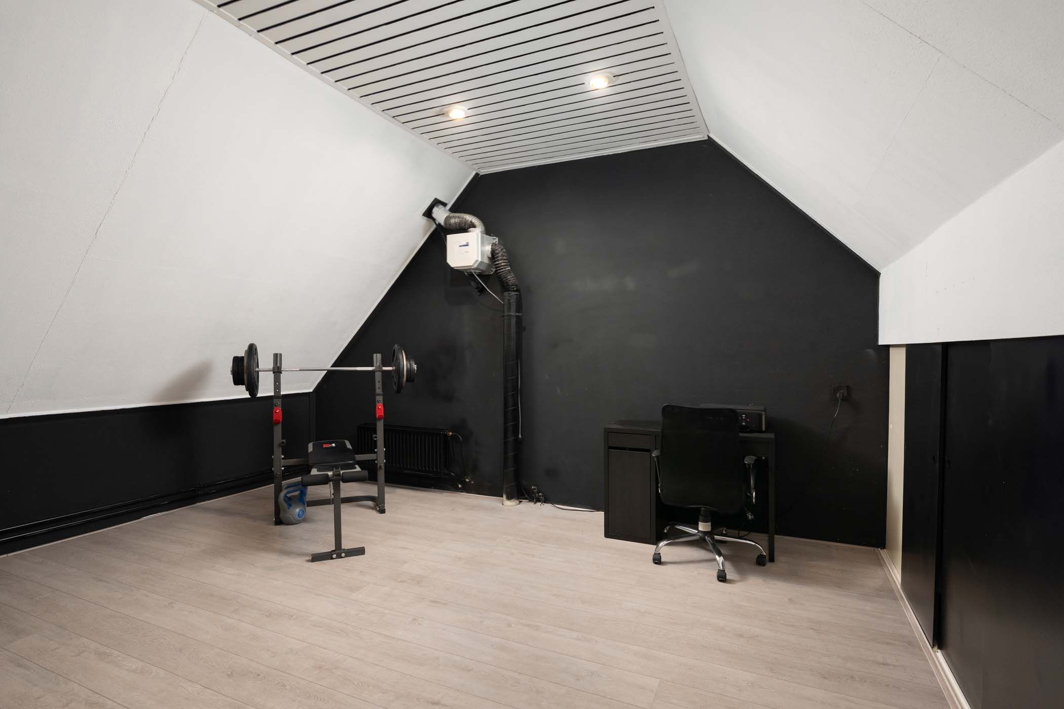 Photo 30 of Borstelgras 6