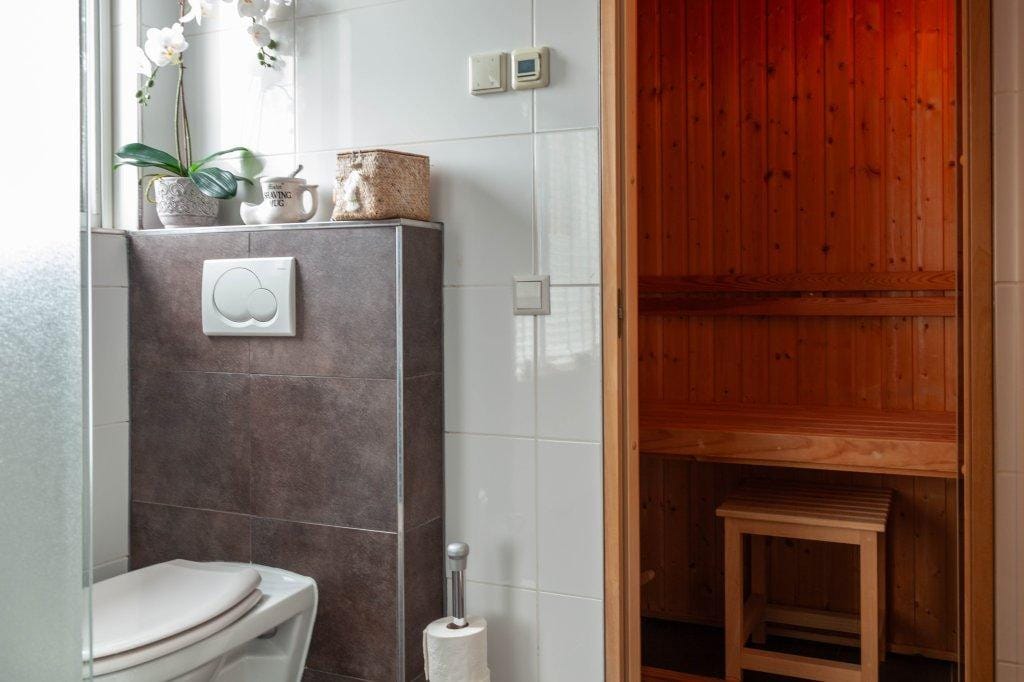 Photo 16 of Houtvester 44