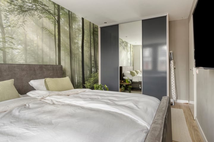 Photo 18 of Almystraat 78