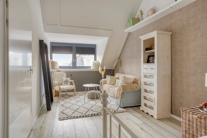 Photo 24 of Almystraat 78