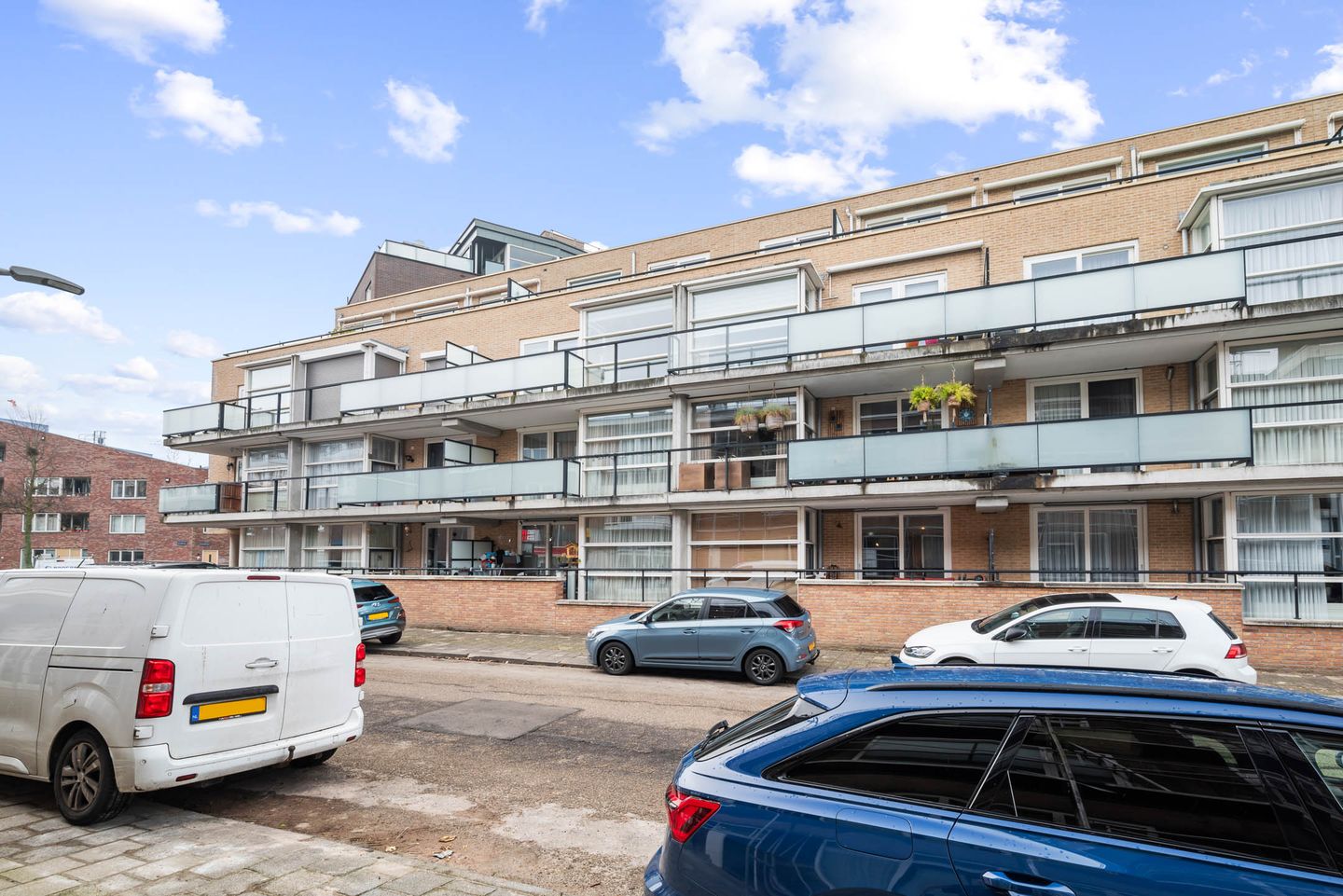 Foto 49 van Dokter De Liefdestraat 85