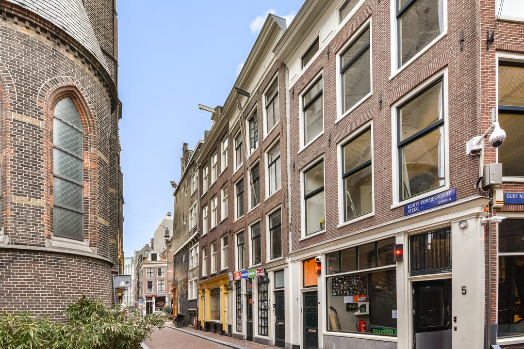 Photo 2 of Korte Korsjespoortsteeg 3-B