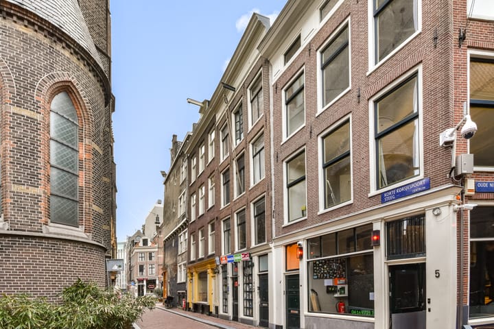 Photo 2 of Korte Korsjespoortsteeg 3-B