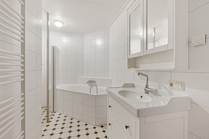 Foto 17 van Hegedyk 1