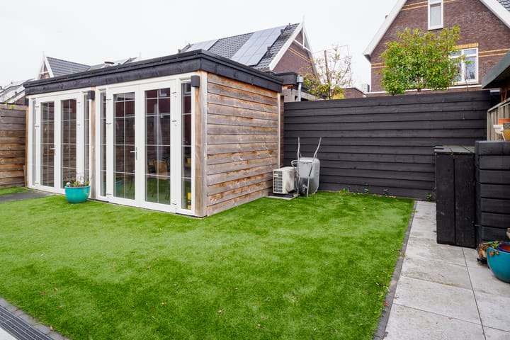 Foto 43 van Oosterstraat 9-A