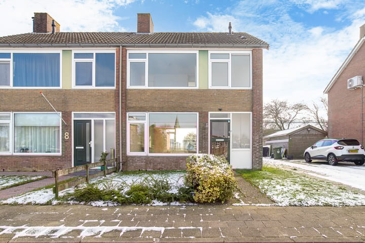 Foto 2 van van Abbemastrjitte 6