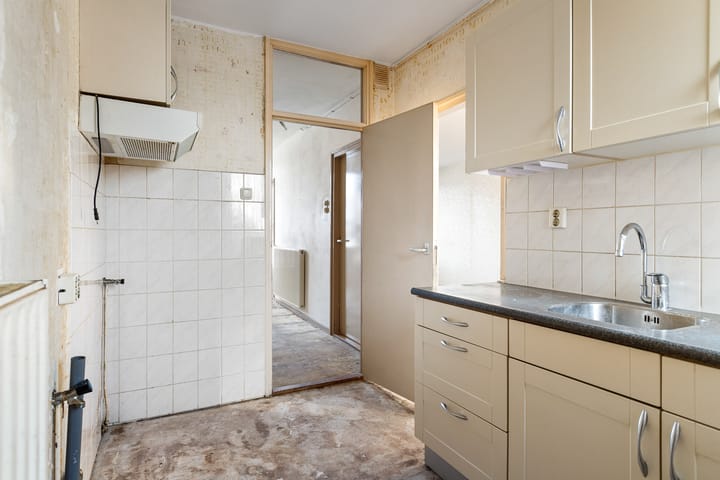 Foto 5 van van Abbemastrjitte 6