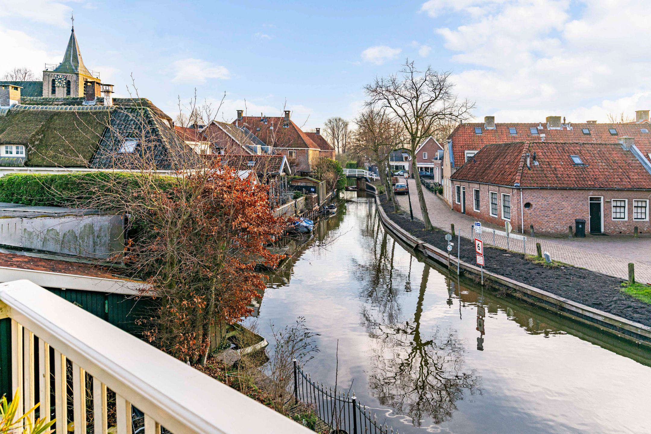 Photo 3 of Dorpstraat 10