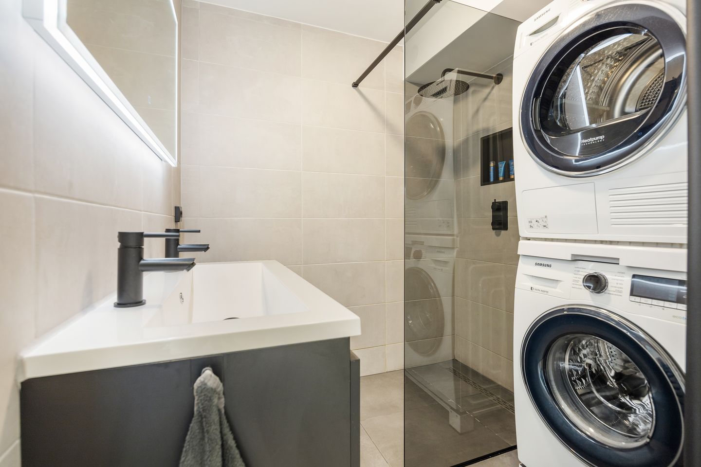 Foto 29 van Camera Obscurastraat 114