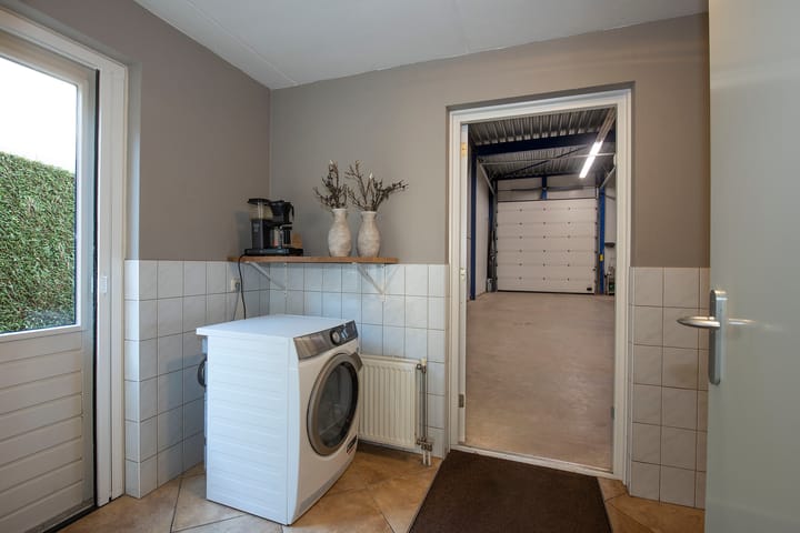 Photo 29 of Kalanderstraat 23