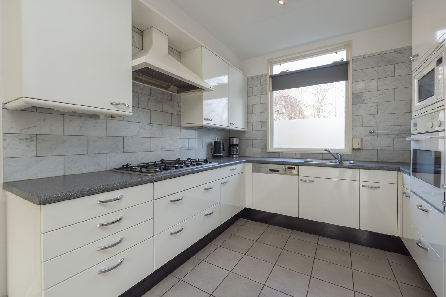 Foto 14 van Zeestraat 163