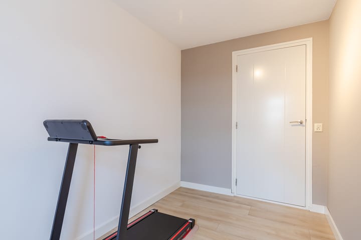 Photo 28 of Dennis Leestraat 87