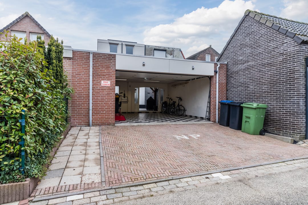 Photo 43 of Dennis Leestraat 87