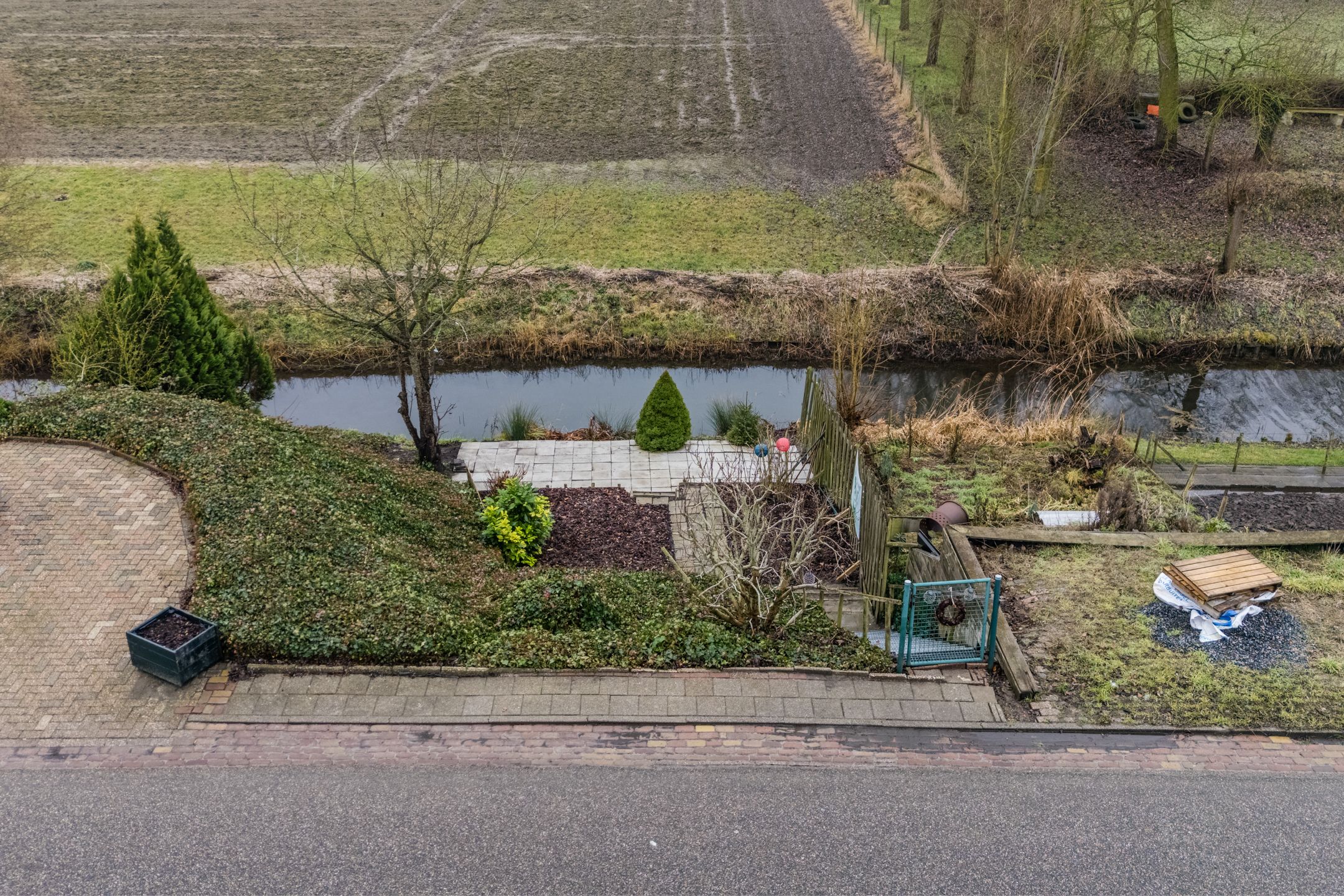 Photo 45 of Dennis Leestraat 87