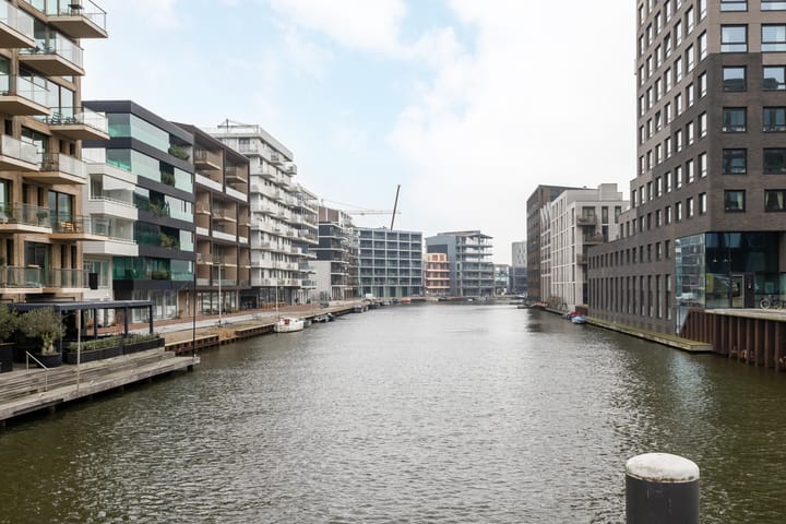 Foto 44 van Lia Doranastraat 10