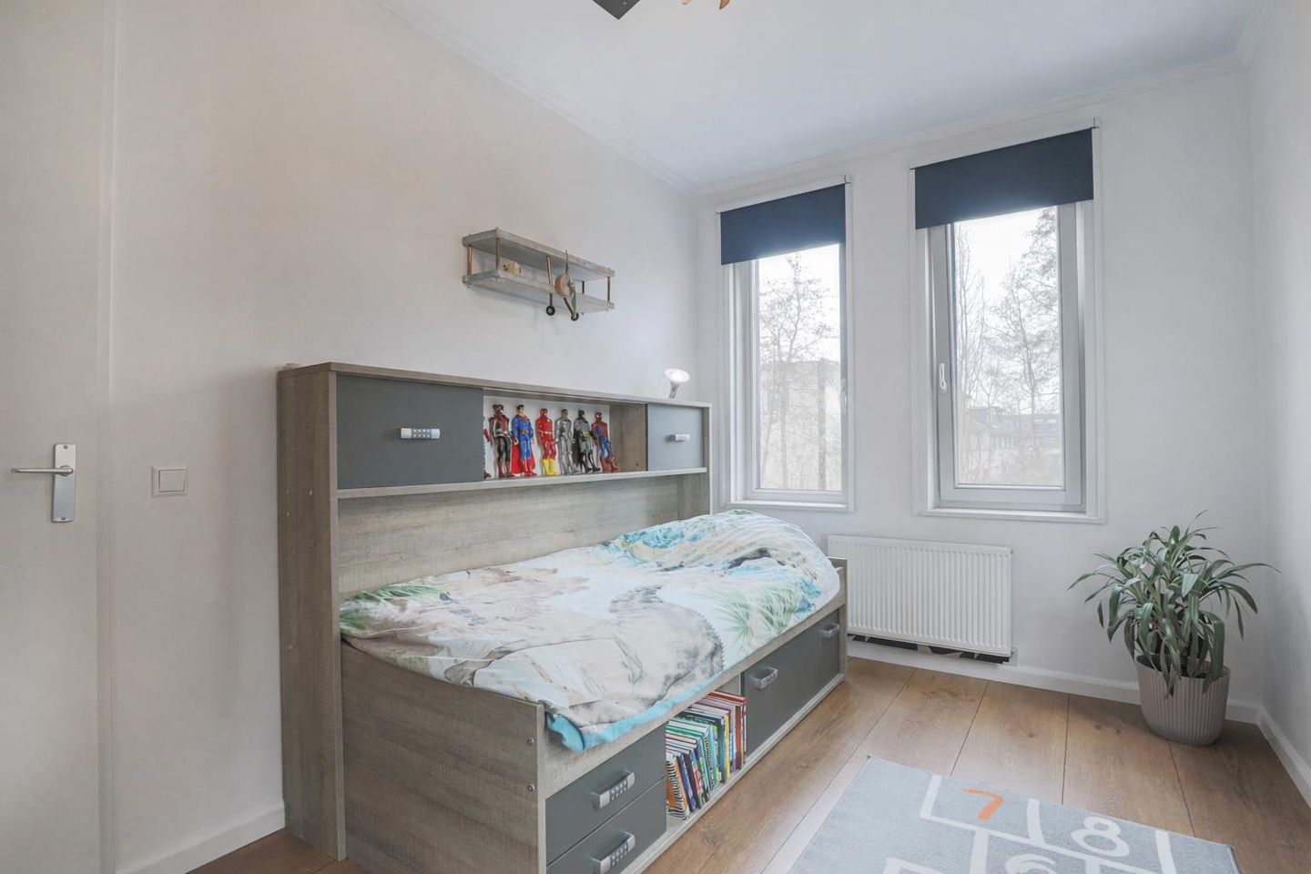 Photo 20 of Straat van Corsica 177