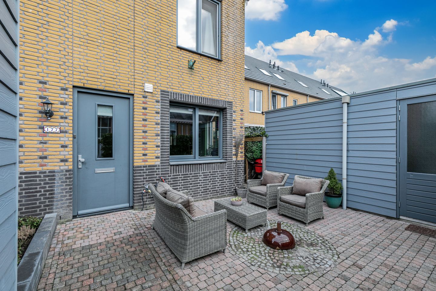 Photo 29 of Straat van Corsica 177