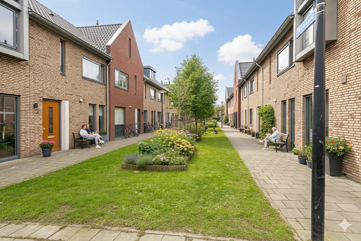 Foto 39 van Krokuspad 10