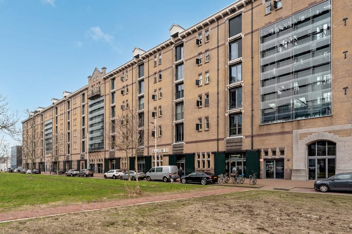 Foto 4 van Lloydstraat 188