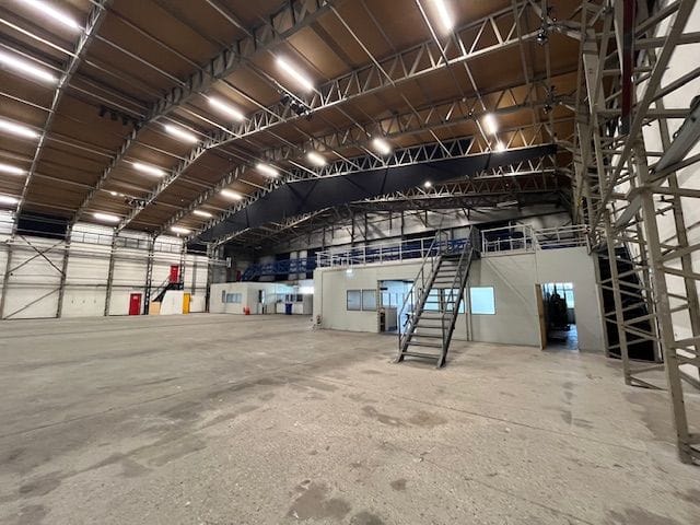 Bekijk foto 2 van Marinevliegkamp 320