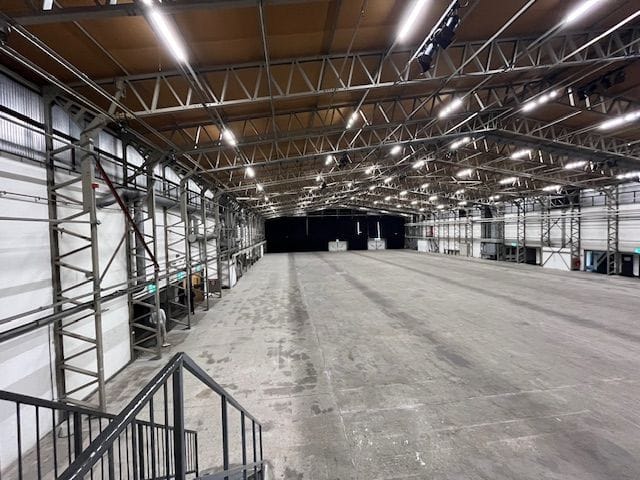 Bekijk foto 3 van Marinevliegkamp 320