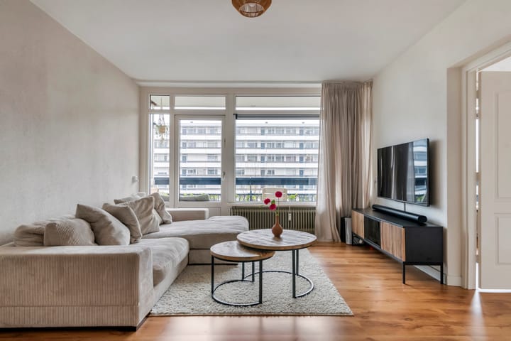 Photo 8 of Hisveltplein 92