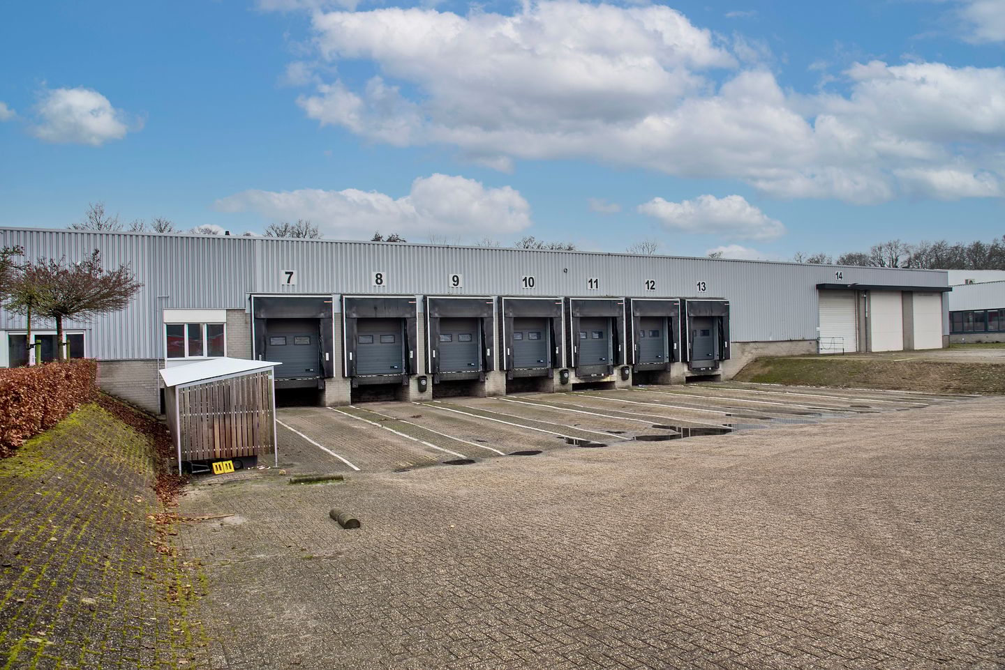 Bekijk foto 4 van Transportcentrum 19