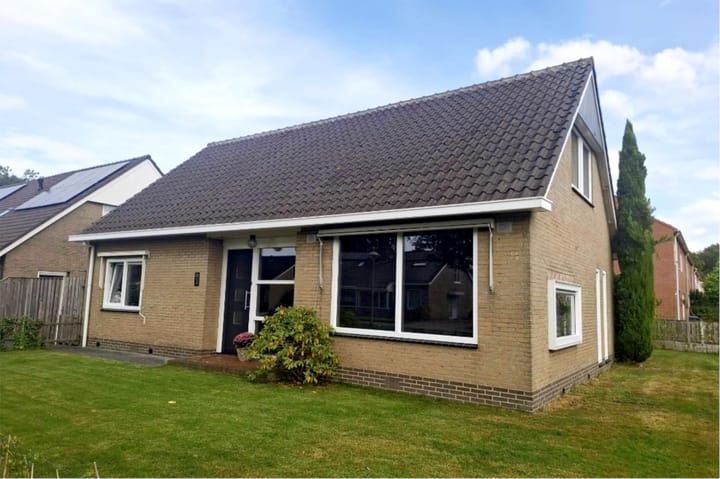 Foto 6 van Irisstraat 28