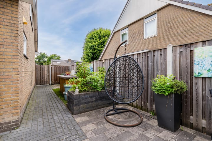 Foto 44 van Irisstraat 28