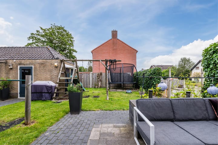 Foto 46 van Irisstraat 28