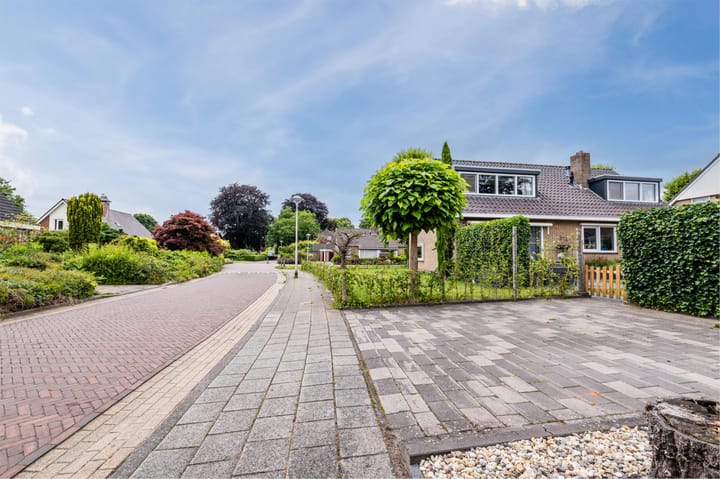 Foto 56 van Irisstraat 28