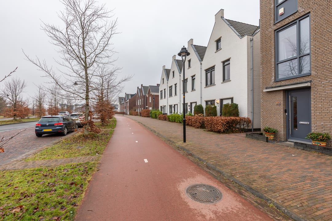 Foto 8 van Nobellaan 20