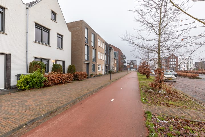 Foto 10 van Nobellaan 20