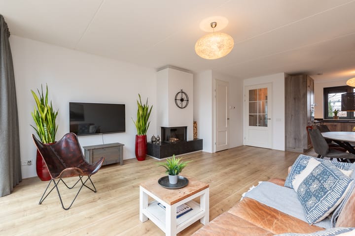 Foto 20 van Nobellaan 20